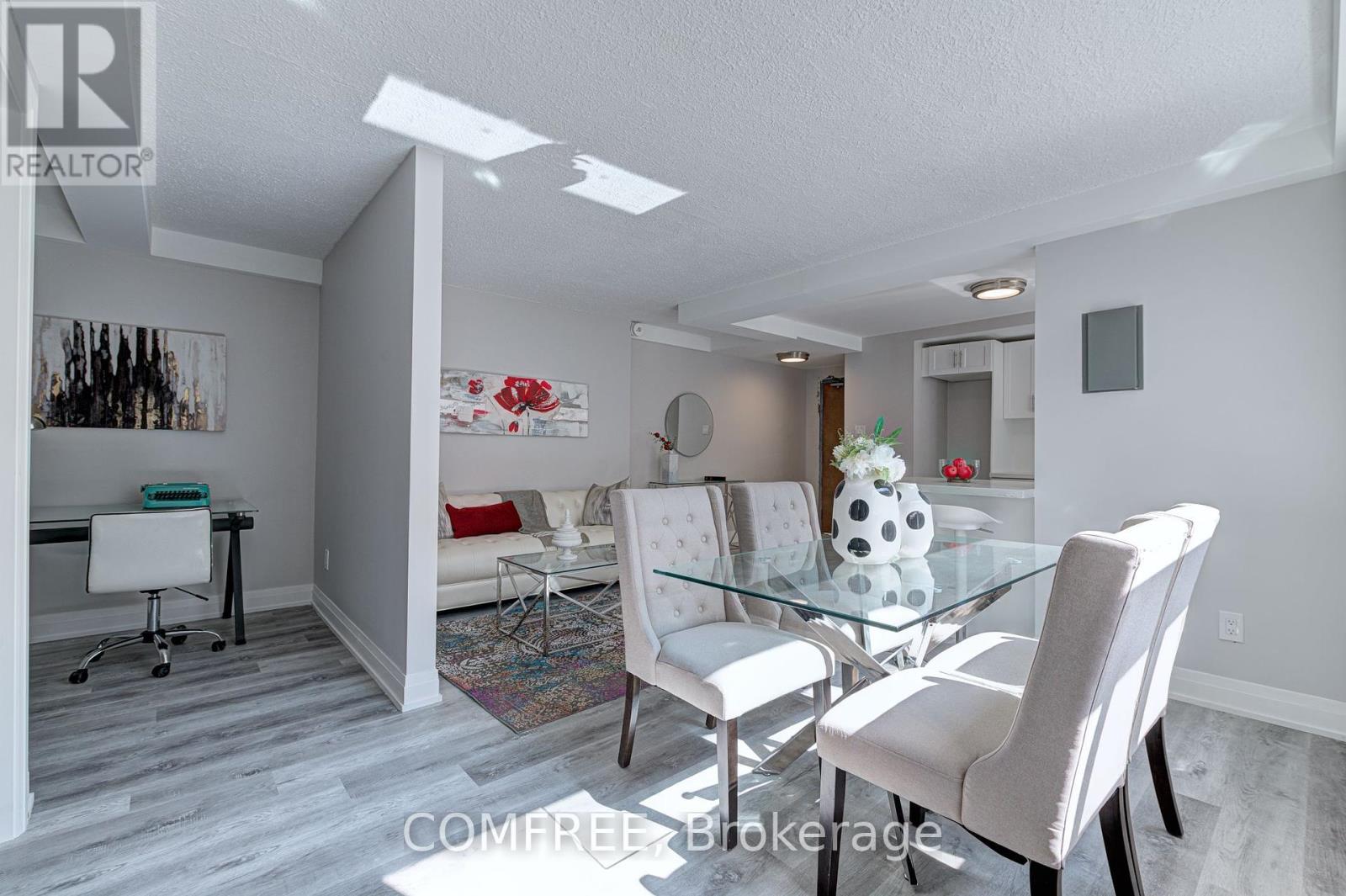1161 O'connor Drive, Toronto, Ontario  M4B 2T5 - Photo 10 - E12181045