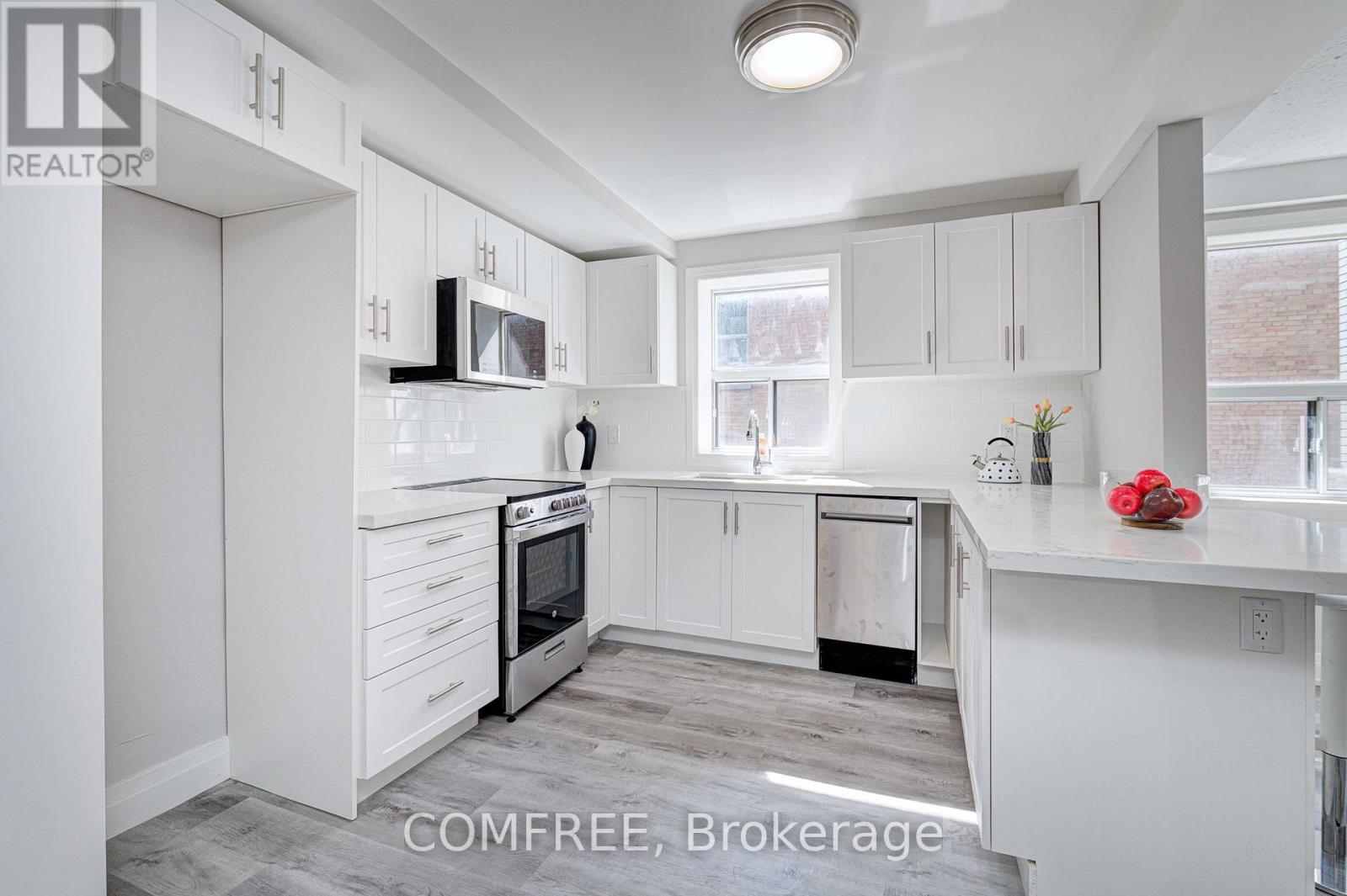 1161 O'connor Drive, Toronto, Ontario  M4B 2T5 - Photo 2 - E12181045