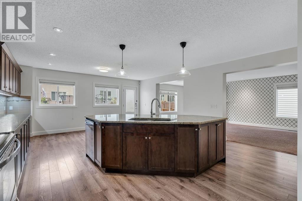 517 Windridge Road Sw, Airdrie, Alberta  T4B 3P7 - Photo 3 - A2222400