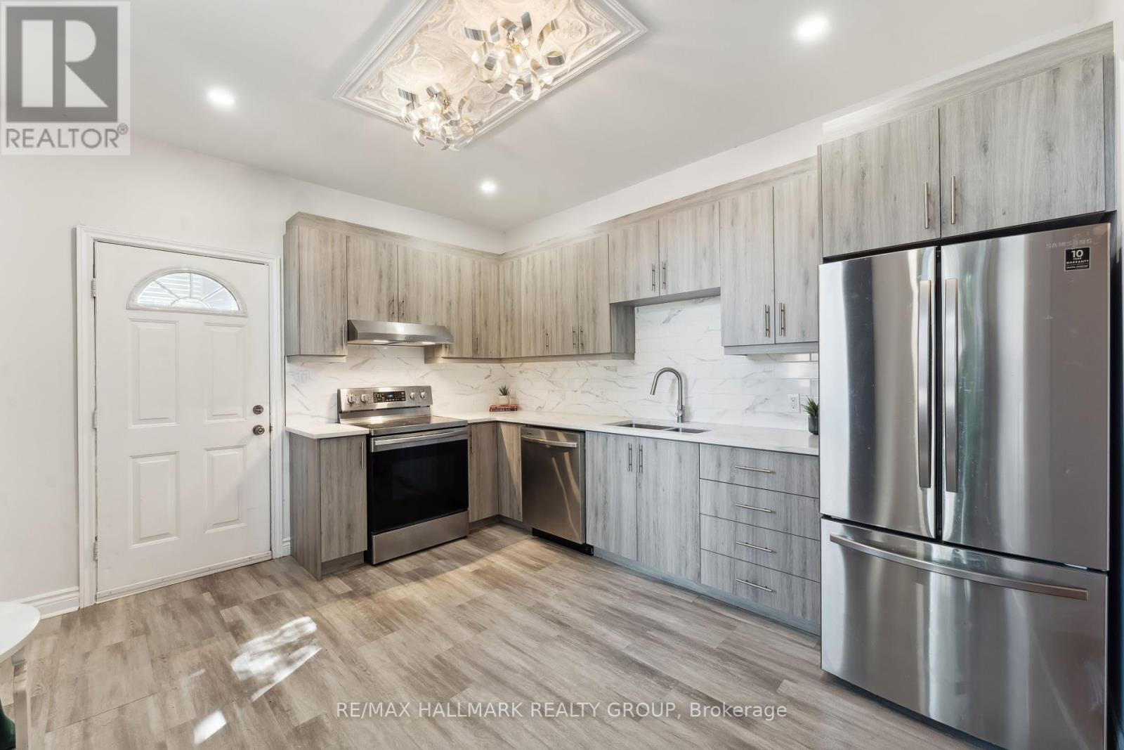 322 Booth Street, Ottawa, Ontario  K1R 7K2 - Photo 16 - X12180894