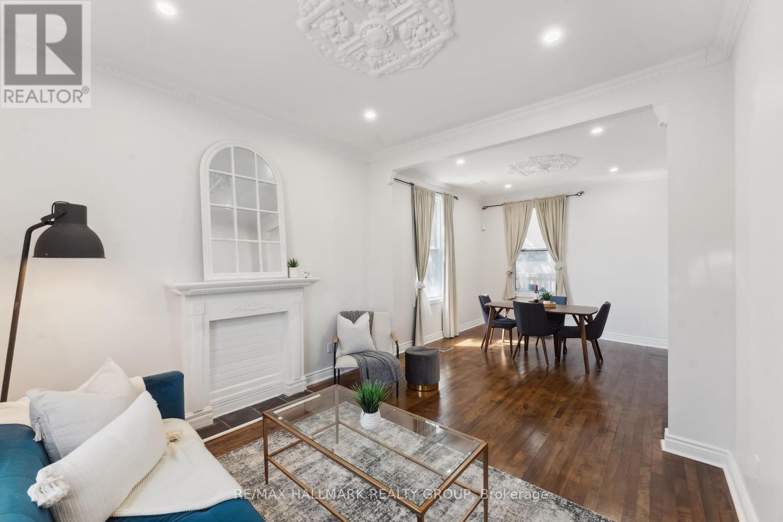 322 Booth Street, Ottawa, Ontario  K1R 7K2 - Photo 6 - X12180894