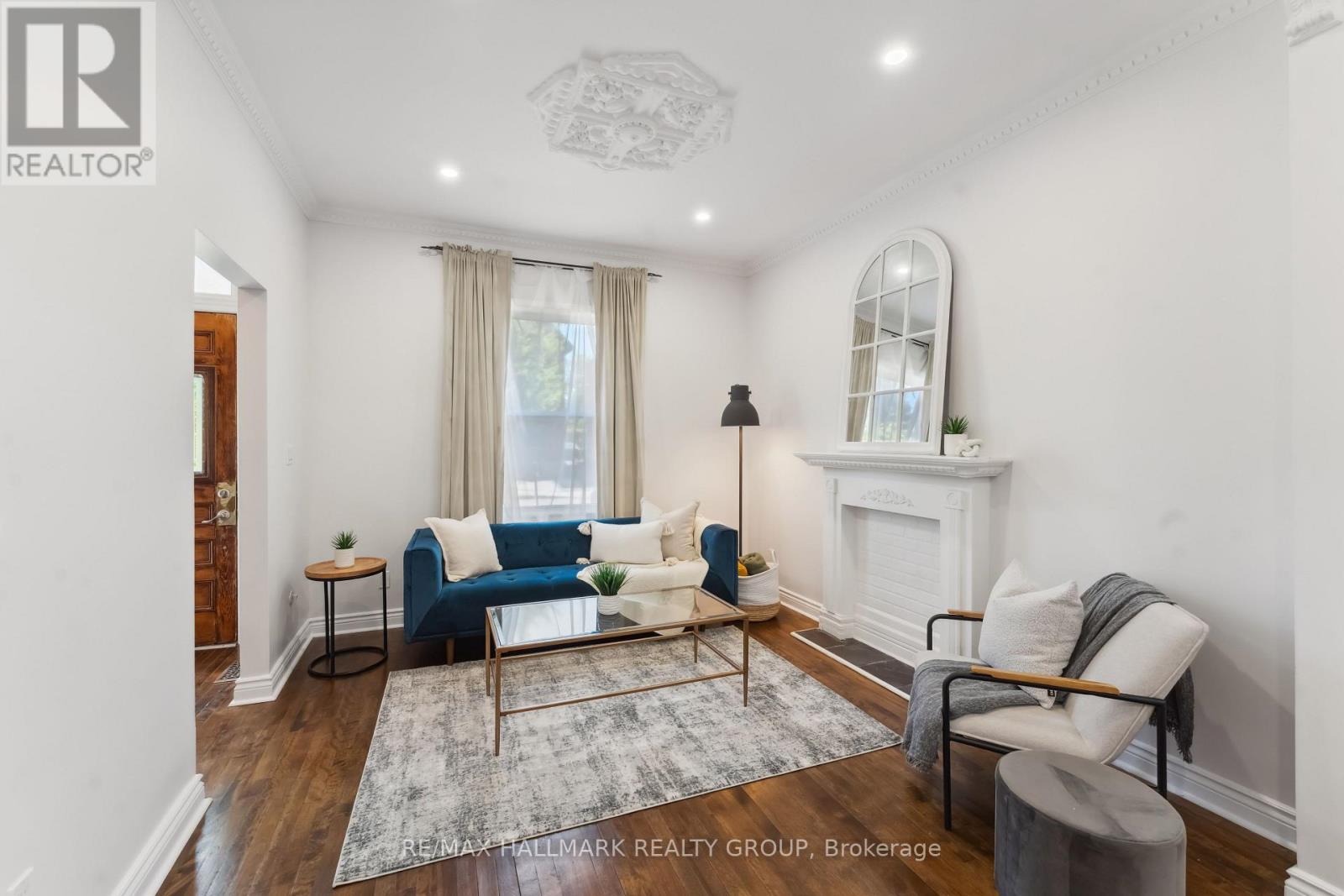 322 Booth Street, Ottawa, Ontario  K1R 7K2 - Photo 8 - X12180894