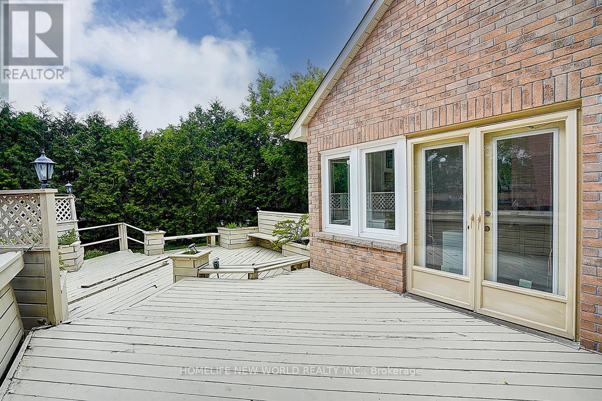 35 Hedgewood Drive, Markham (Unionville), Ontario  L3R 6J6 - Photo 39 - N12180781