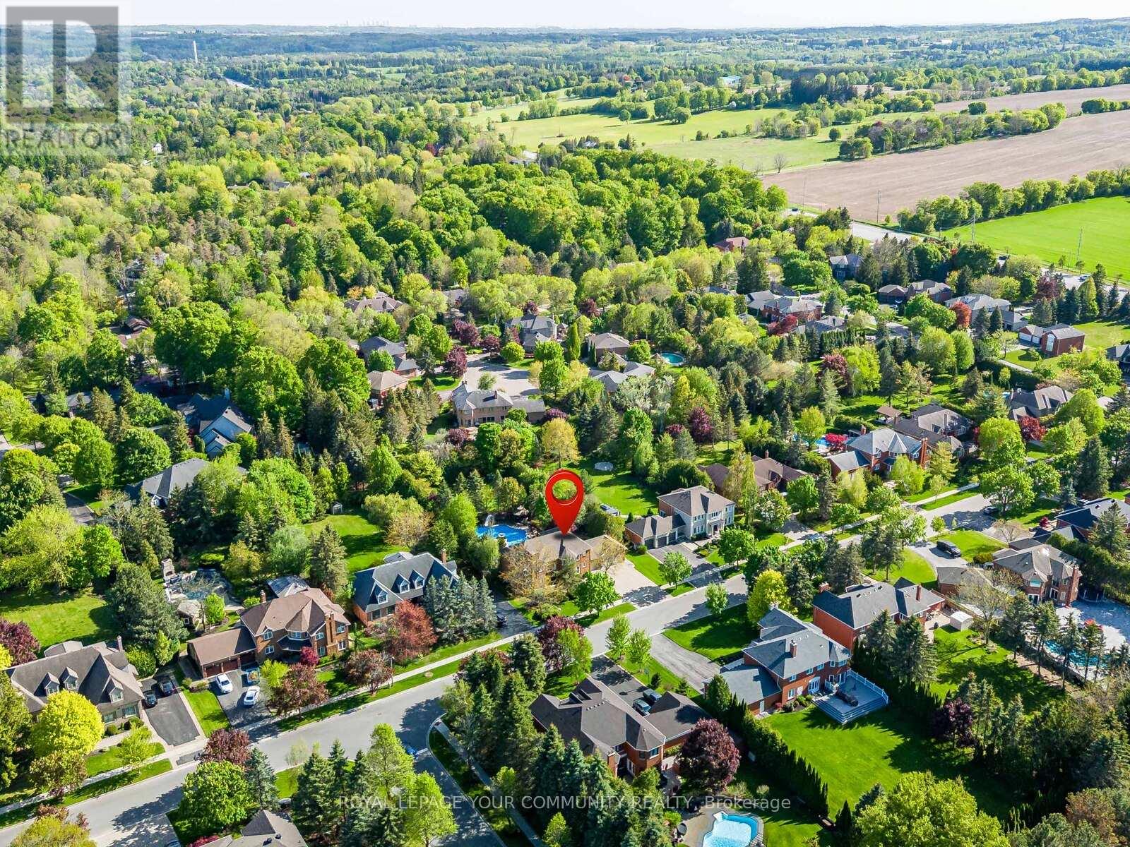 136 Treegrove Circle, Aurora, Ontario  L4G 6L9 - Photo 43 - N12180790