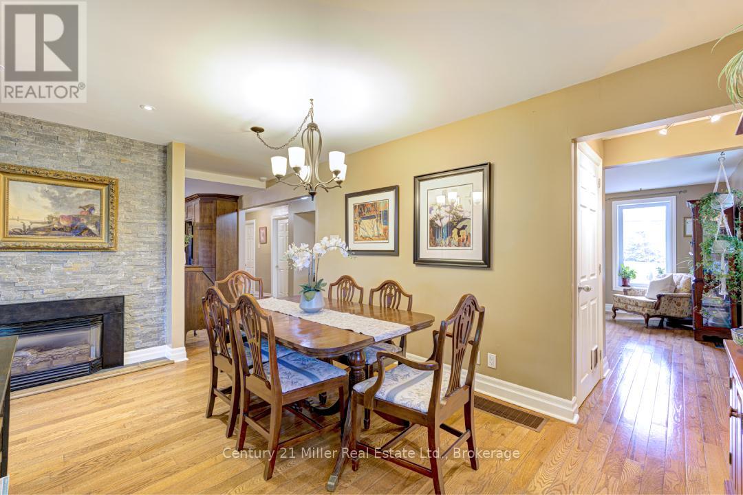 93 #8 Highway, Hamilton, Ontario  L9H 4V6 - Photo 10 - X12181043