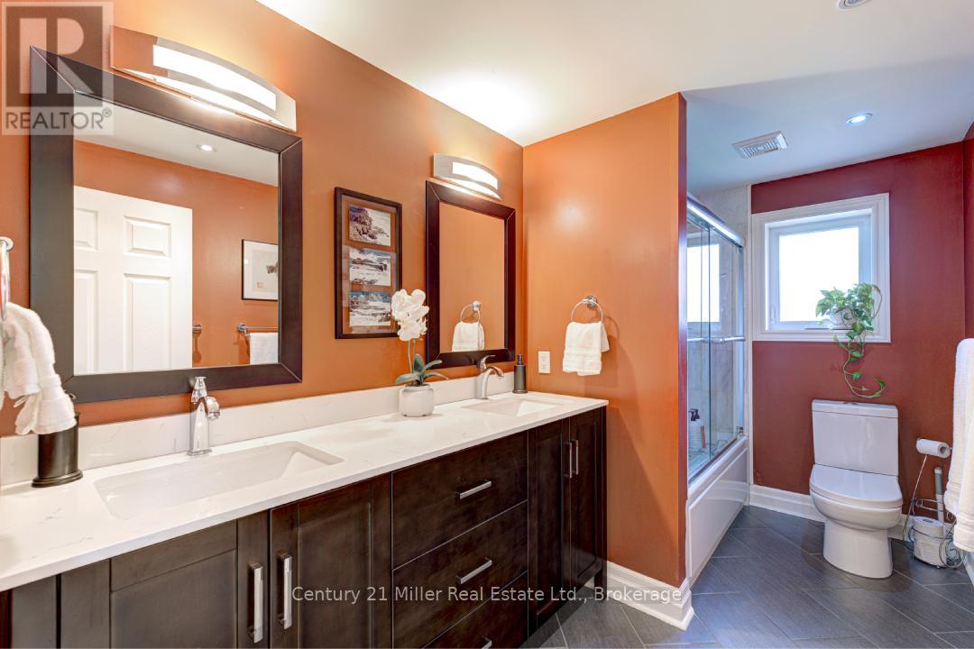 93 #8 Highway, Hamilton, Ontario  L9H 4V6 - Photo 22 - X12181043