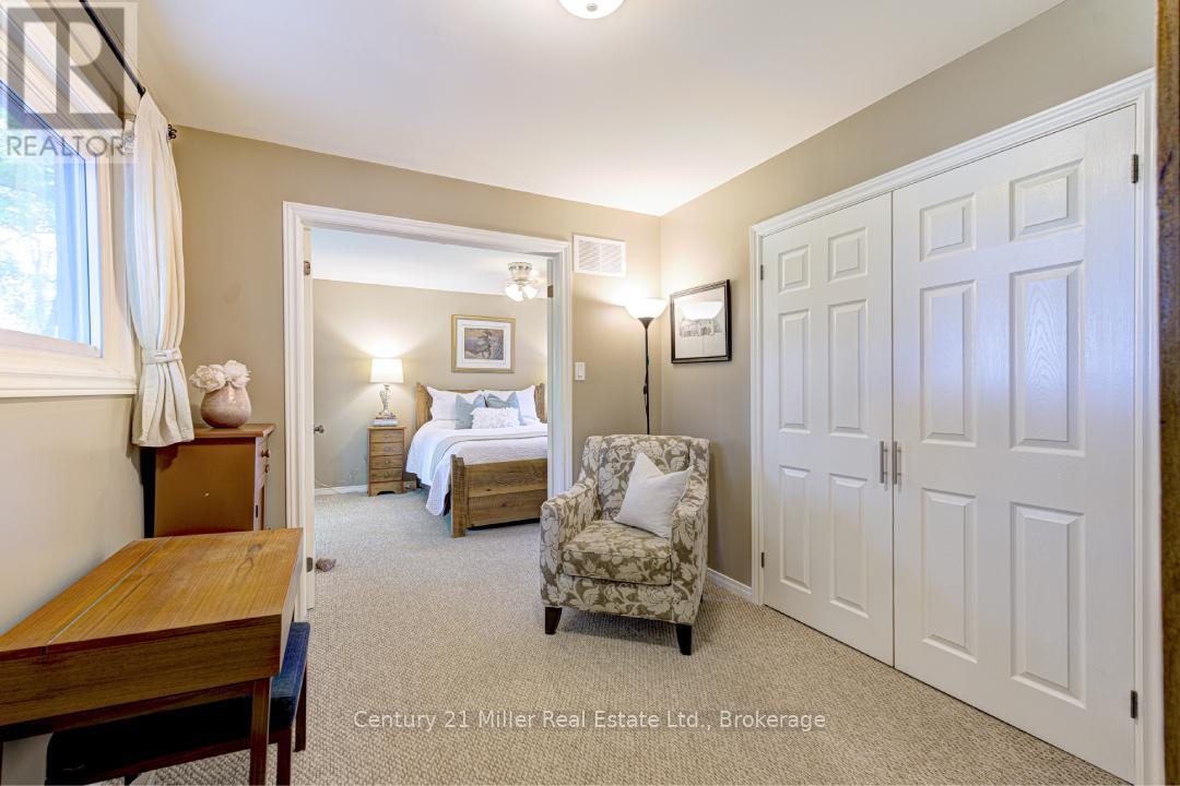 93 #8 Highway, Hamilton, Ontario  L9H 4V6 - Photo 25 - X12181043