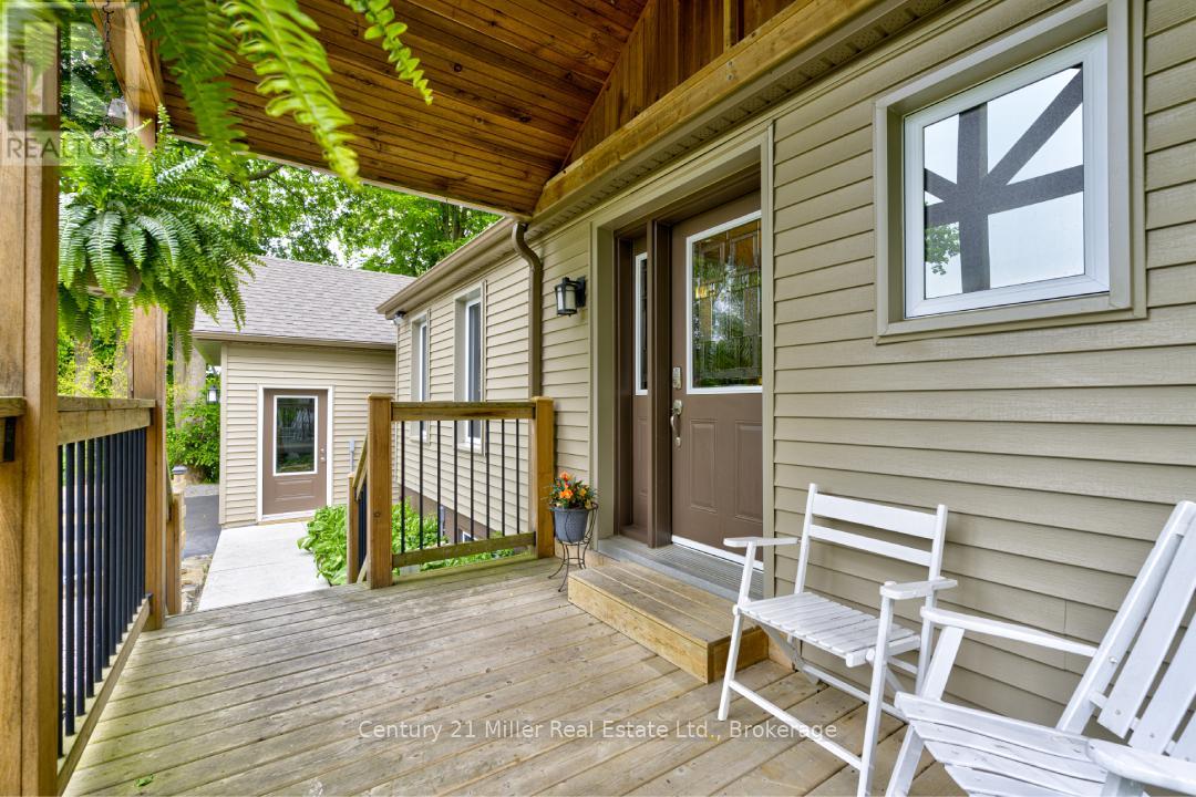 93 #8 Highway, Hamilton, Ontario  L9H 4V6 - Photo 5 - X12181043