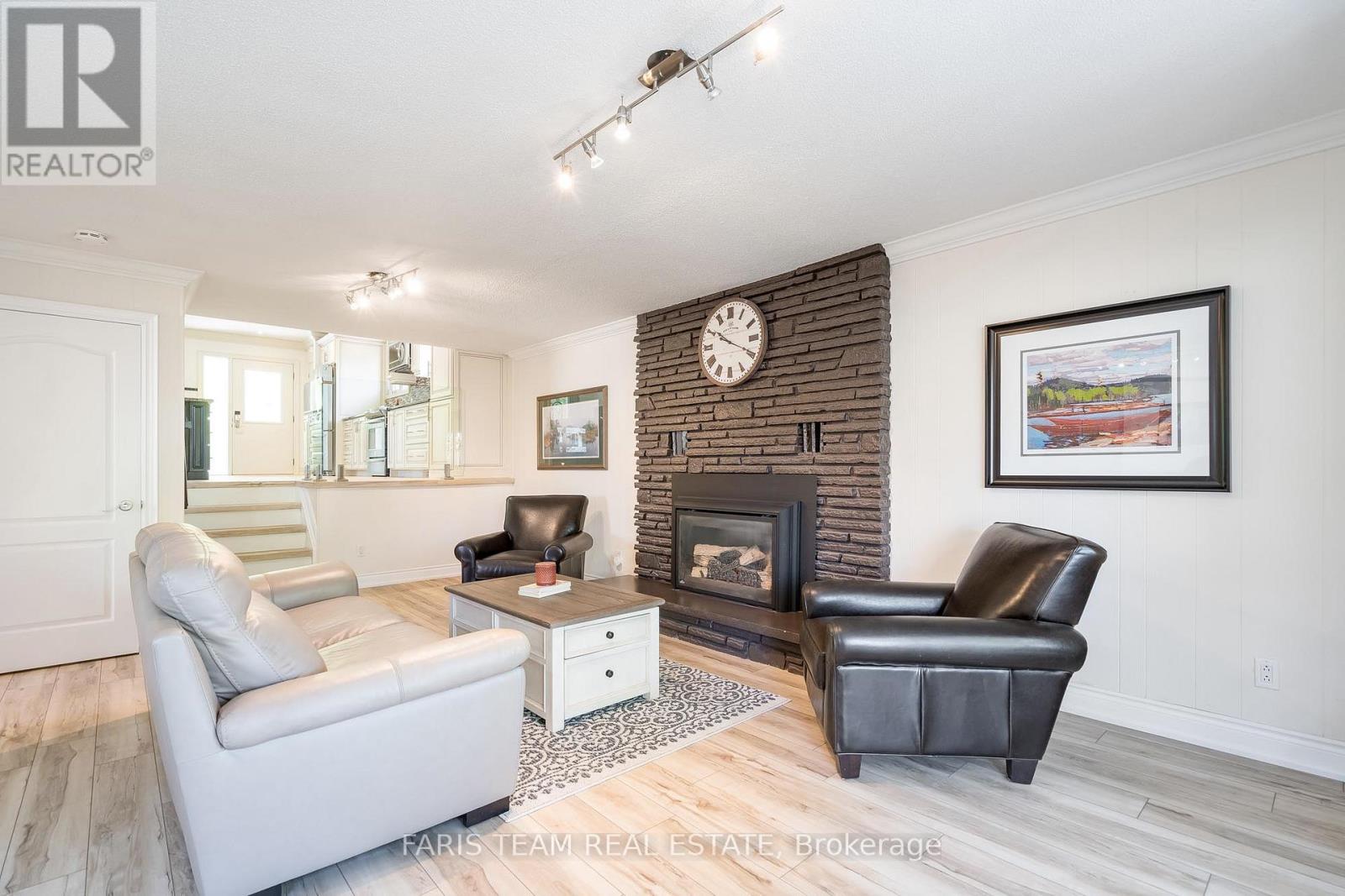 47 Springhome Road, Barrie, Ontario  L4N 2W6 - Photo 13 - S12180801