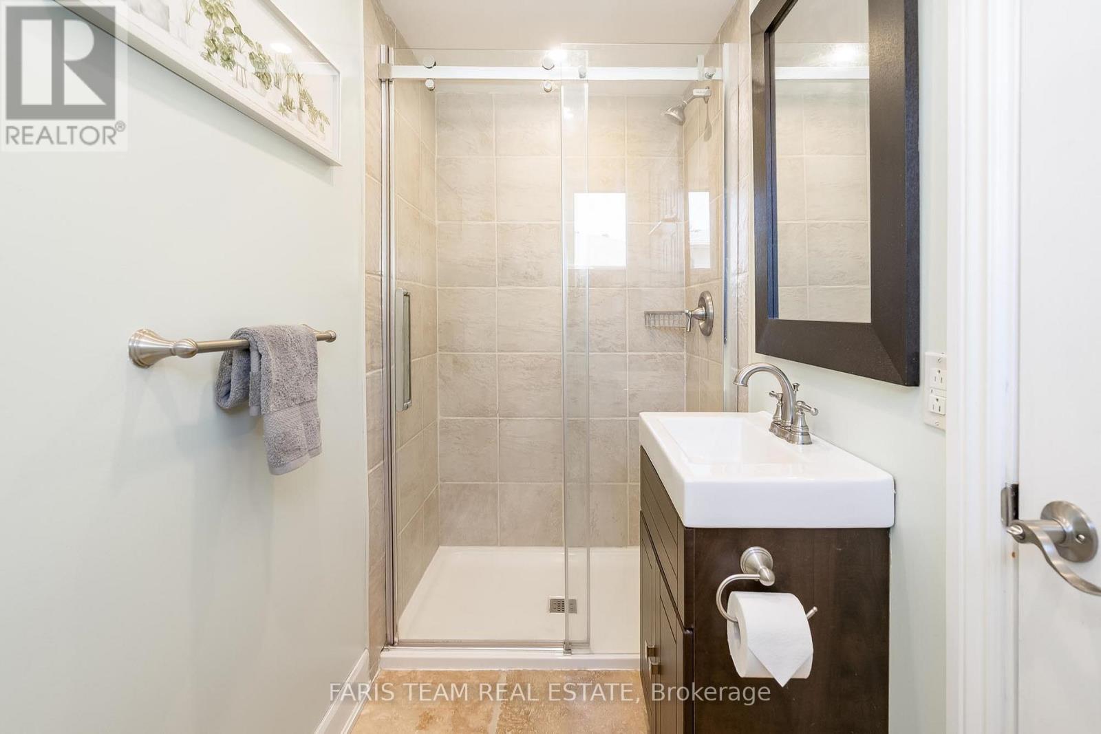 47 Springhome Road, Barrie, Ontario  L4N 2W6 - Photo 16 - S12180801