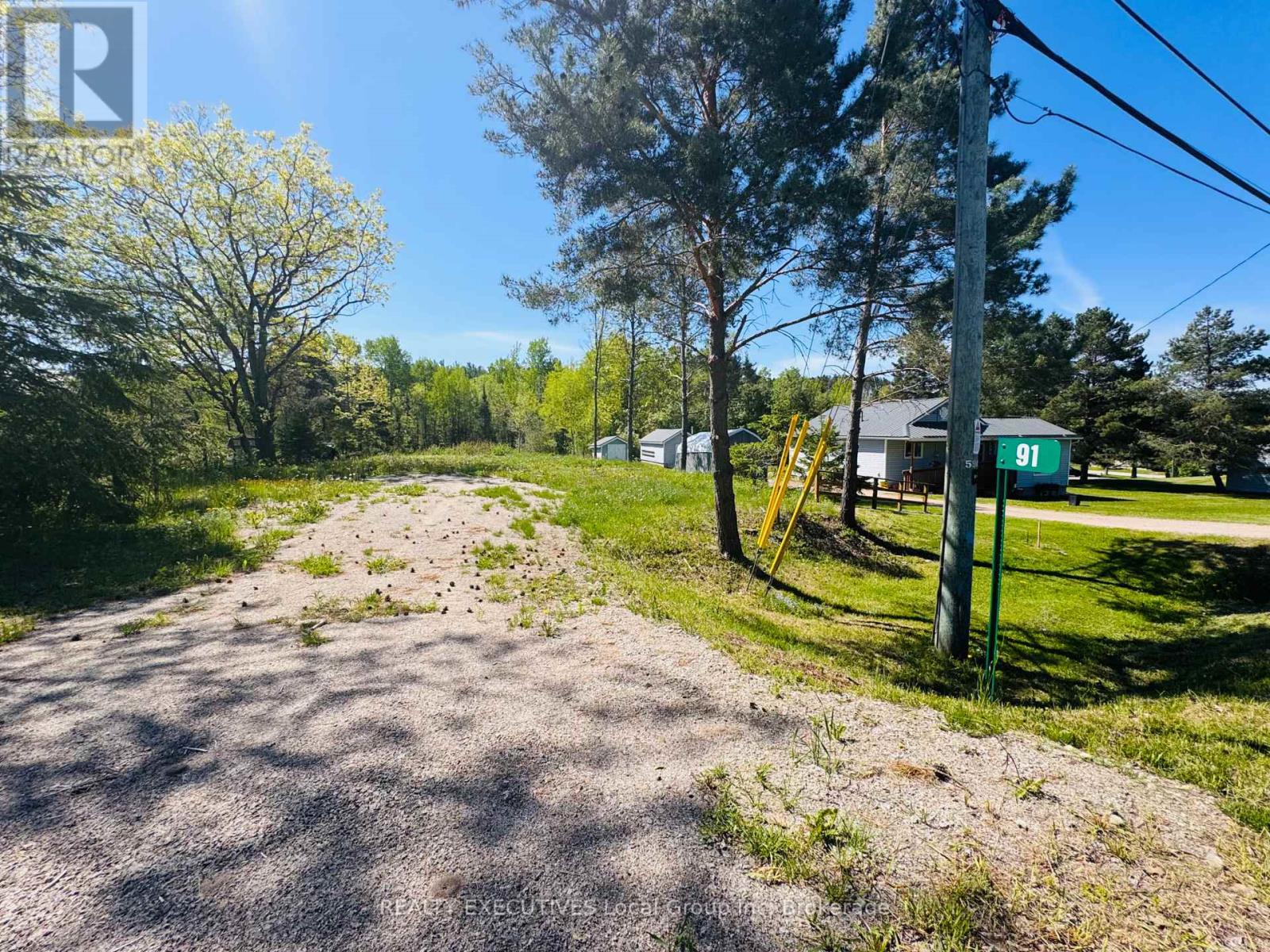 91 Memorial Park Drive E, Powassan, Ontario  P0H 1Z0 - Photo 2 - X12180944