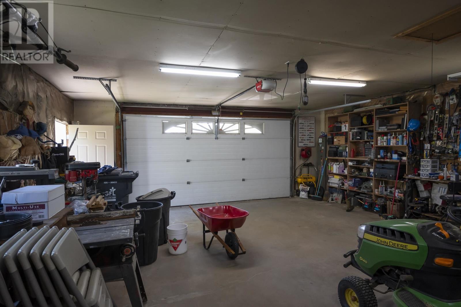 3476 Dawson Rd, Thunder Bay, Ontario  P7G 2G7 - Photo 49 - TB251412