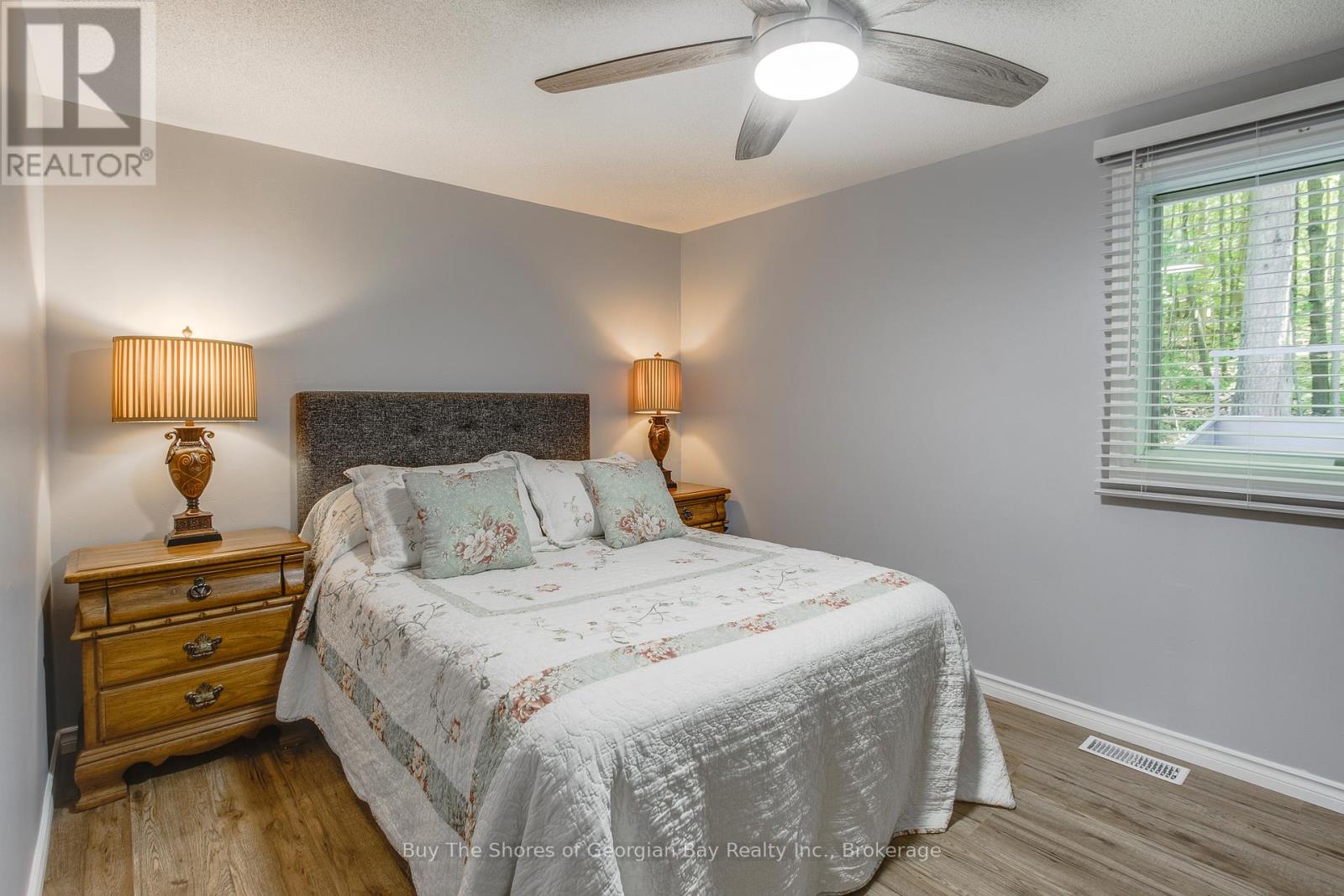 89 Andrew Drive, Tiny, Ontario  L9M 0B4 - Photo 15 - S12180972