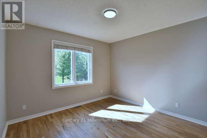68 Oriole Crescent, Wasaga Beach, Ontario  L9Z 1A9 - Photo 20 - S12180974