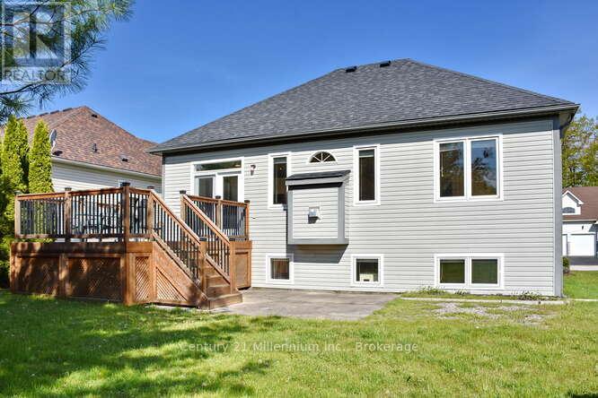68 Oriole Crescent, Wasaga Beach, Ontario  L9Z 1A9 - Photo 42 - S12180974