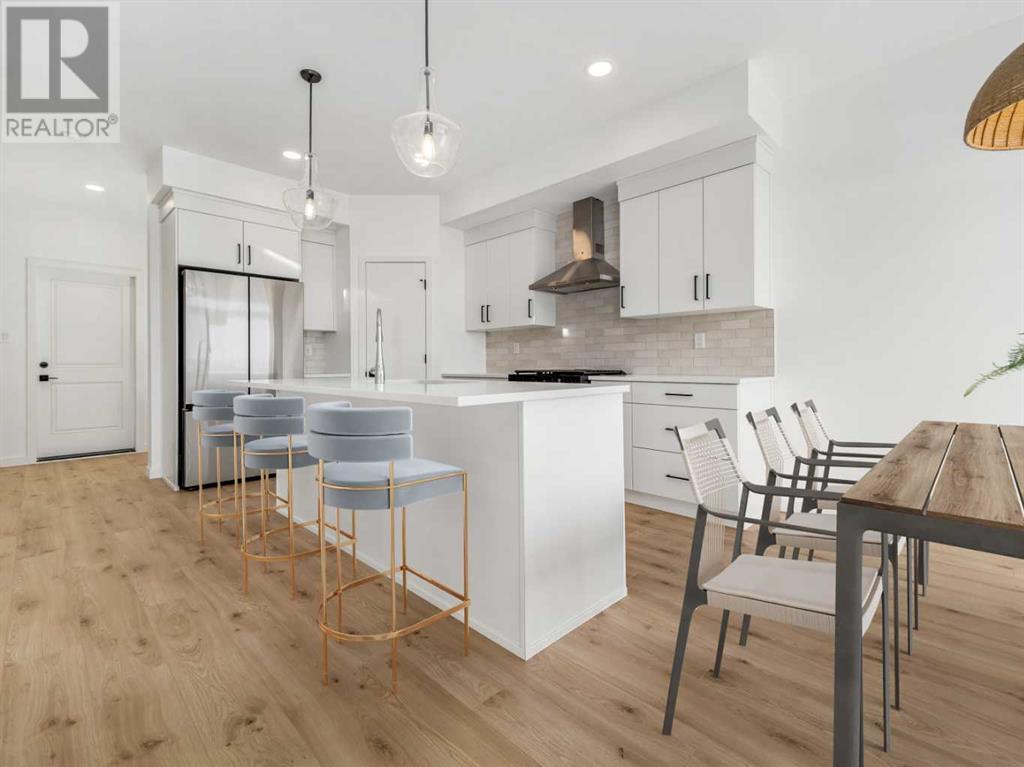 Property at 106 Caribou Bend N image 3
