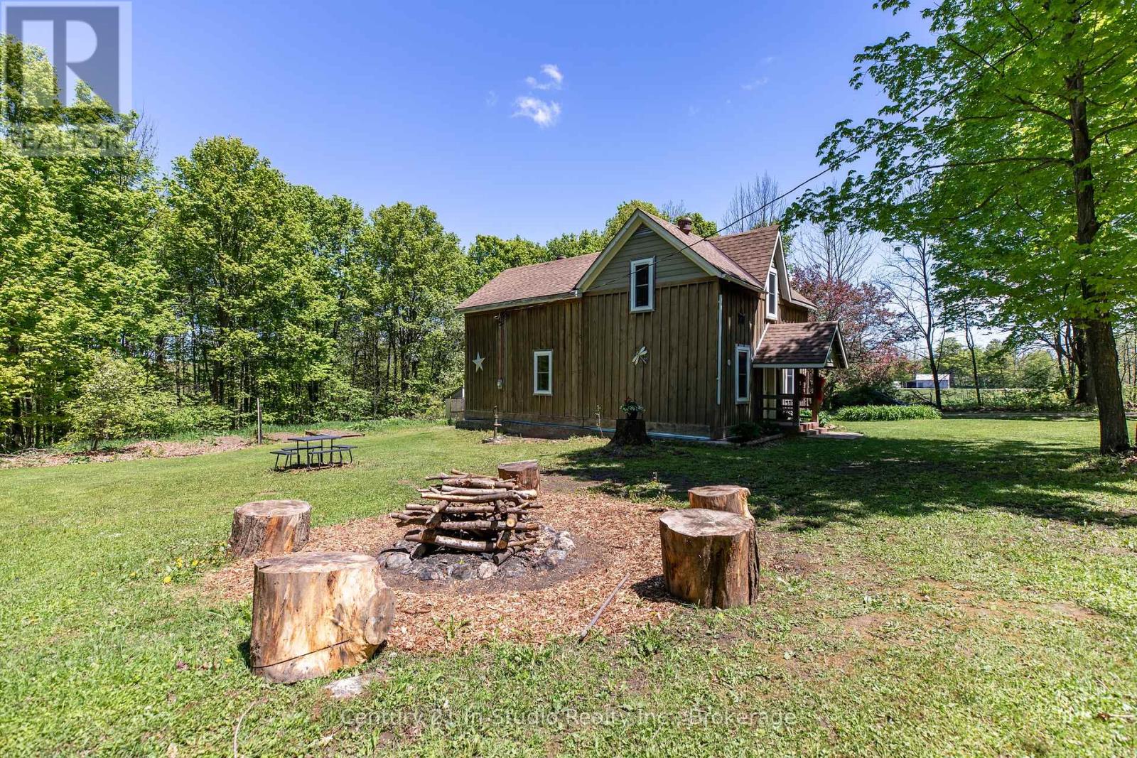 544225 Bells Lake Road, West Grey, Ontario  N0C 1H0 - Photo 11 - X12181013