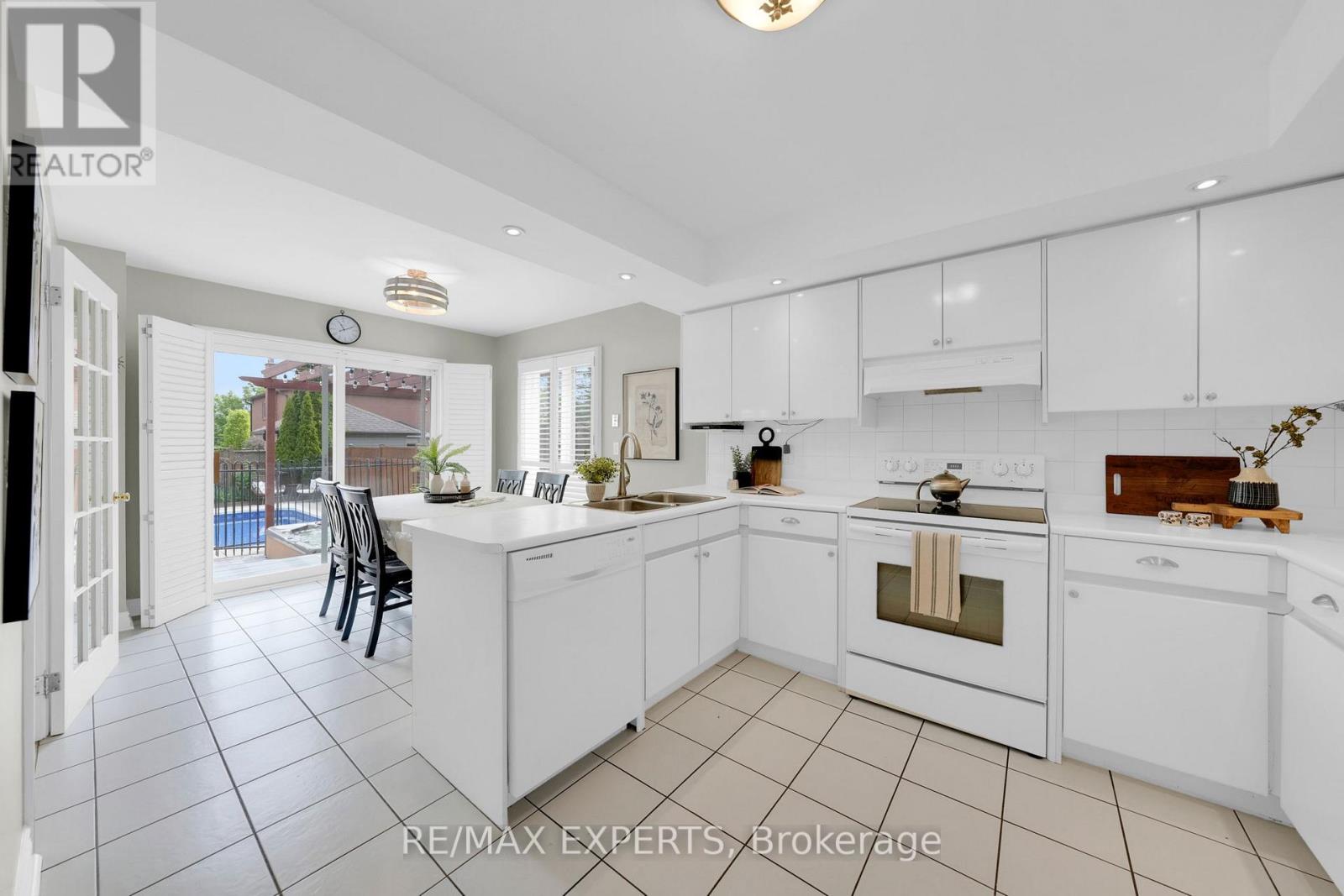 60 Taylorwood Avenue, Caledon, Ontario  L7E 1J5 - Photo 18 - W12180805