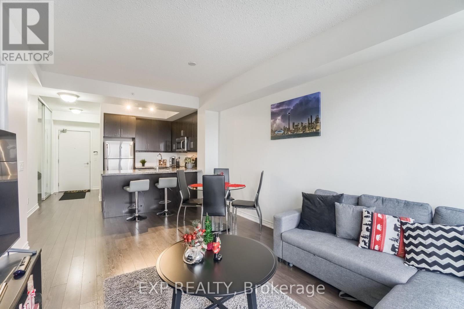 708 - 15 James Finlay Way, Toronto, Ontario  M3M 0B3 - Photo 10 - W12180836