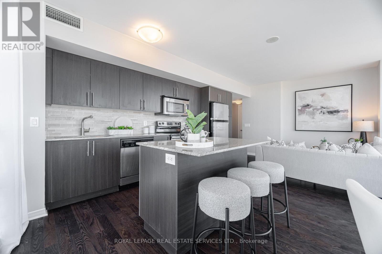 1404 - 15 Legion Road, Toronto, Ontario  M8V 0A9 - Photo 12 - W12180837