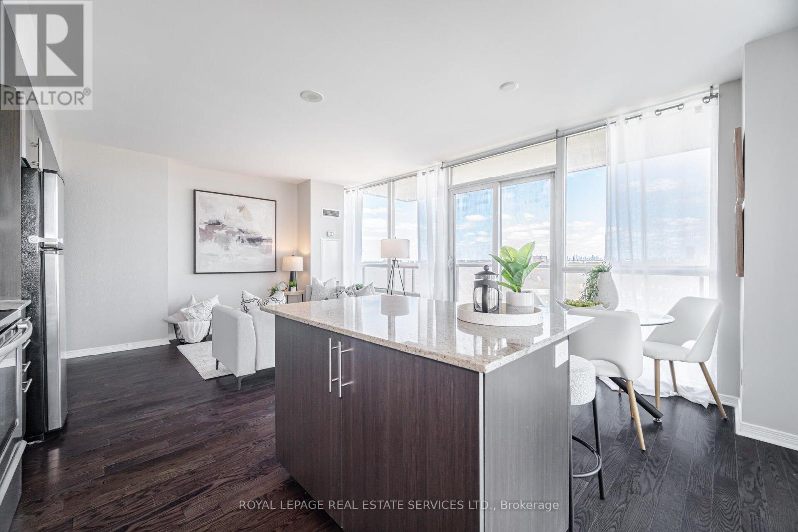 1404 - 15 Legion Road, Toronto, Ontario  M8V 0A9 - Photo 16 - W12180837