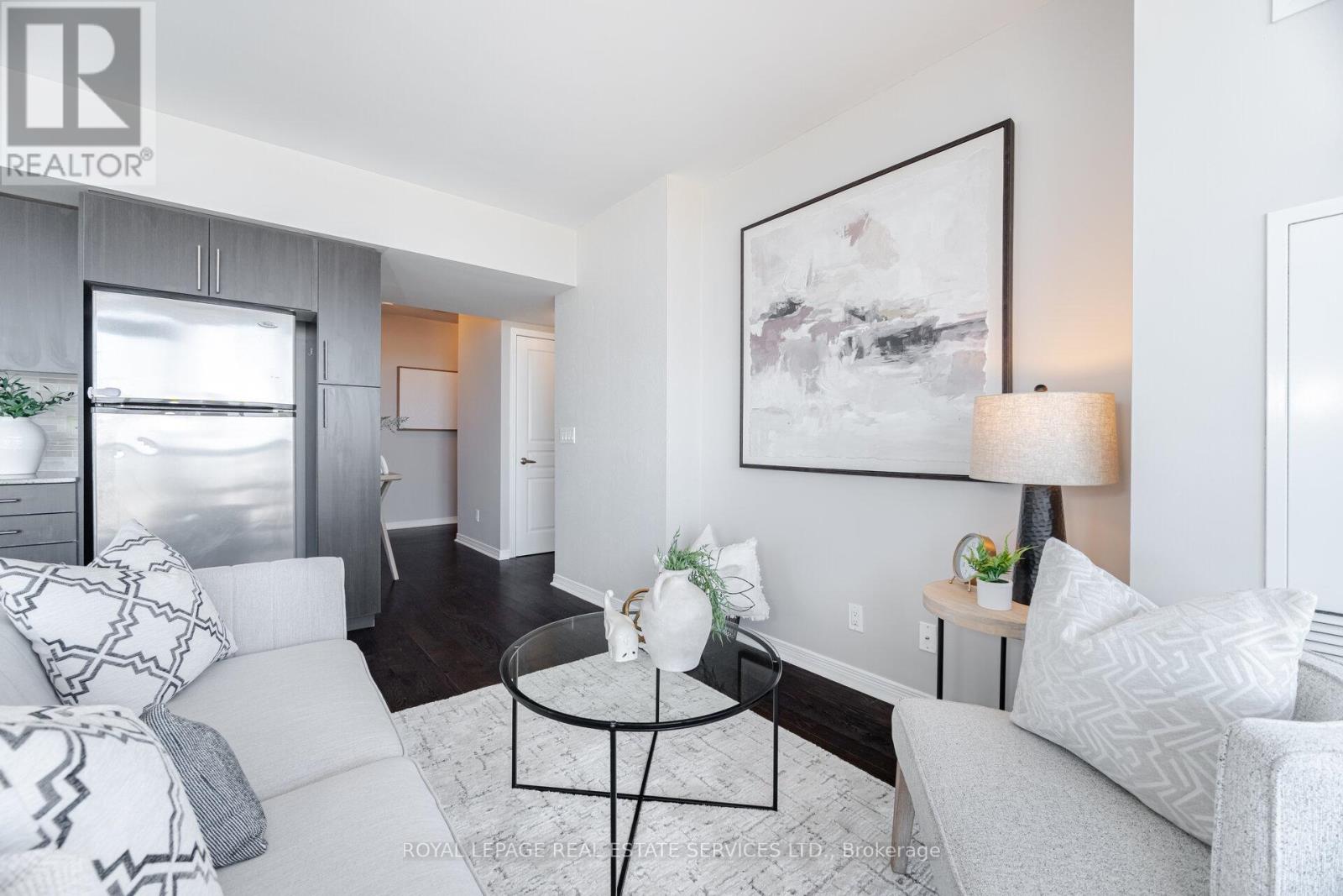 1404 - 15 Legion Road, Toronto, Ontario  M8V 0A9 - Photo 9 - W12180837