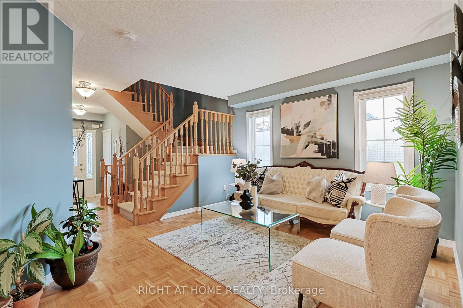 49 Briarcroft Road, Brampton (Fletcher's Meadow), Ontario  L7A 1X7 - Photo 8 - W12180843