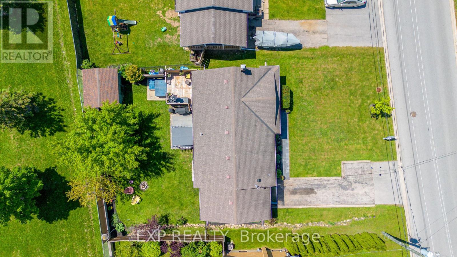 5070 Elizabeth Street, Lincoln (Beamsville), Ontario  L0R 1B7 - Photo 43 - X12180849