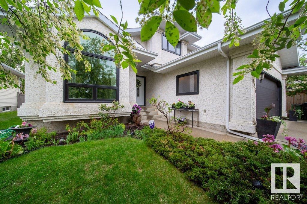 1025 112 St Nw, Edmonton, Alberta  T6J 6S1 - Photo 2 - E4439071