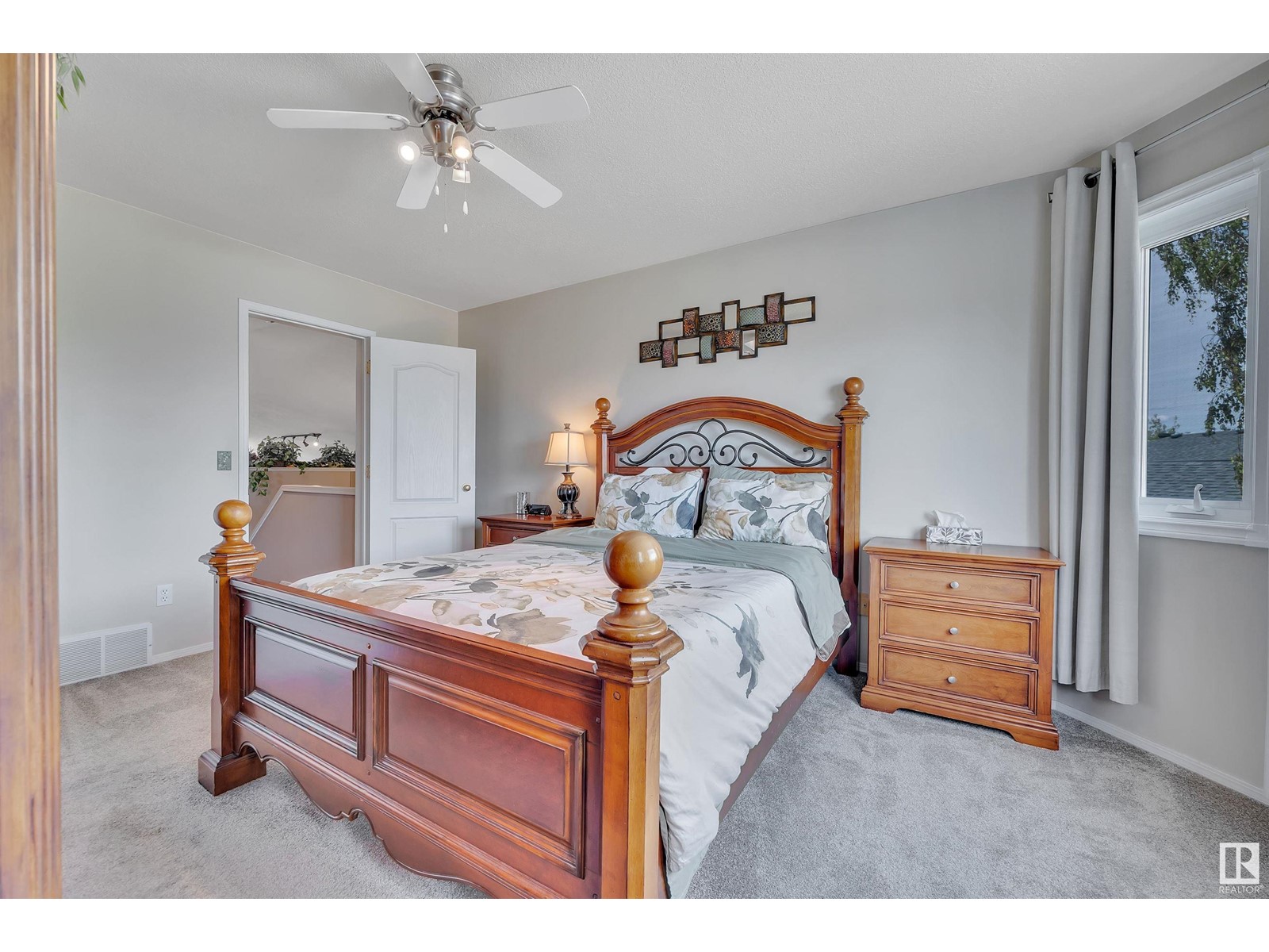 2928 39 Av Nw, Edmonton, Alberta  T6T 1L2 - Photo 19 - E4439073