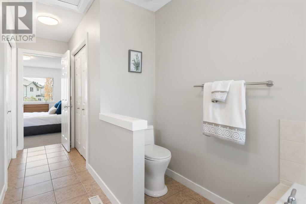 63 New Brighton Drive Se, Calgary, Alberta  T2Z 4B2 - Photo 34 - A2223305