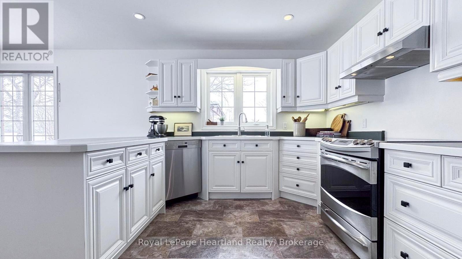 81572 Lucknow Line, Ashfield-Colborne-Wawanosh, Ontario  N7A 3Y1 - Photo 5 - X11962324