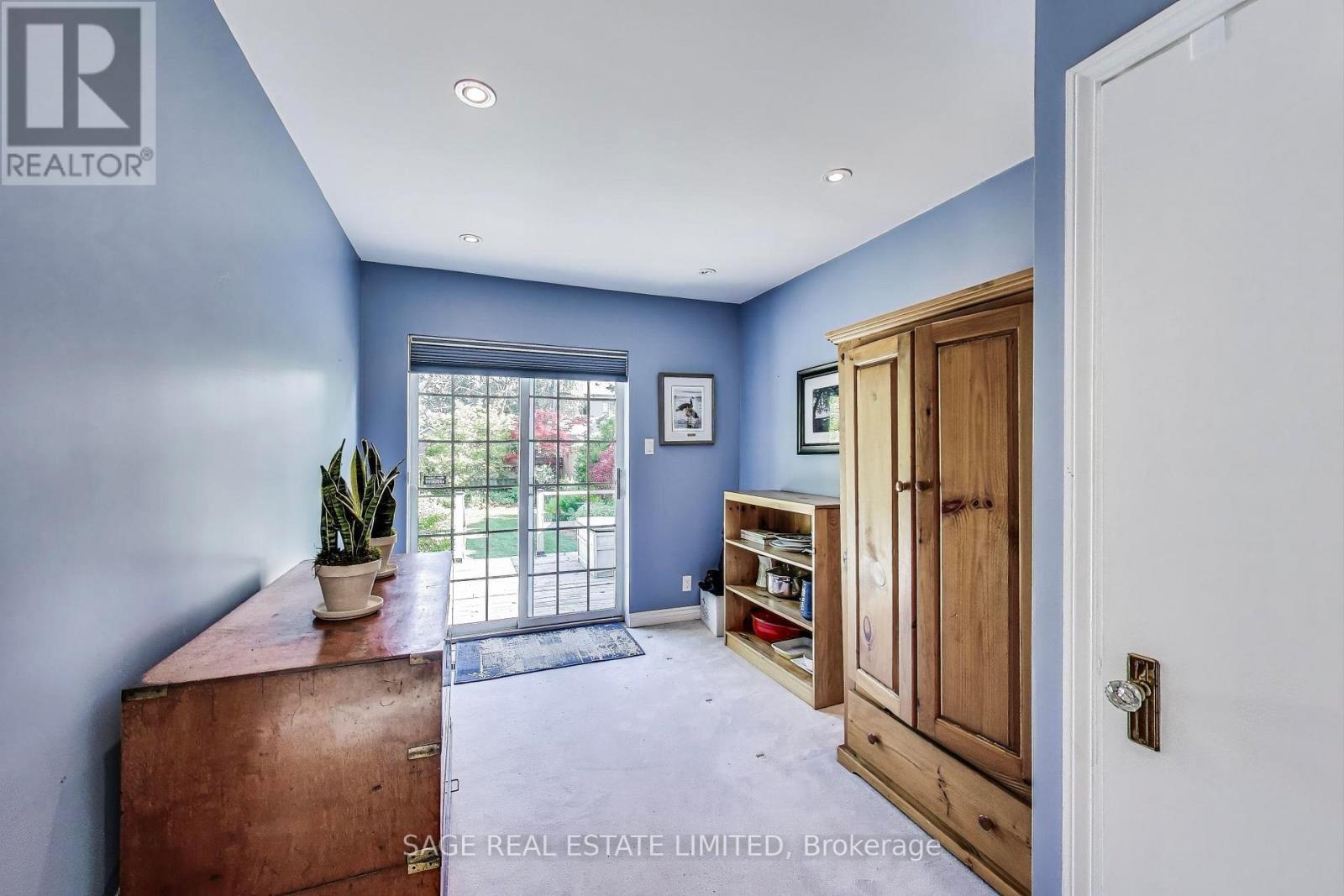 109 Parklea Drive, Toronto, Ontario  M4G 2J9 - Photo 12 - C12180868
