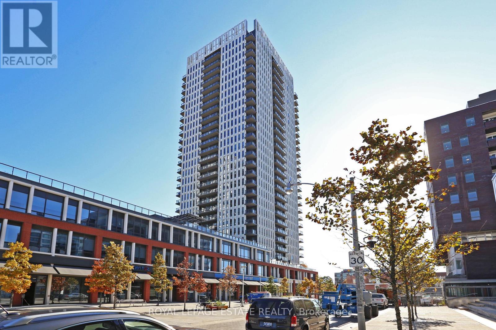 1606 - 55 REGENT PARK BOULEVARD, Toronto, Ontario