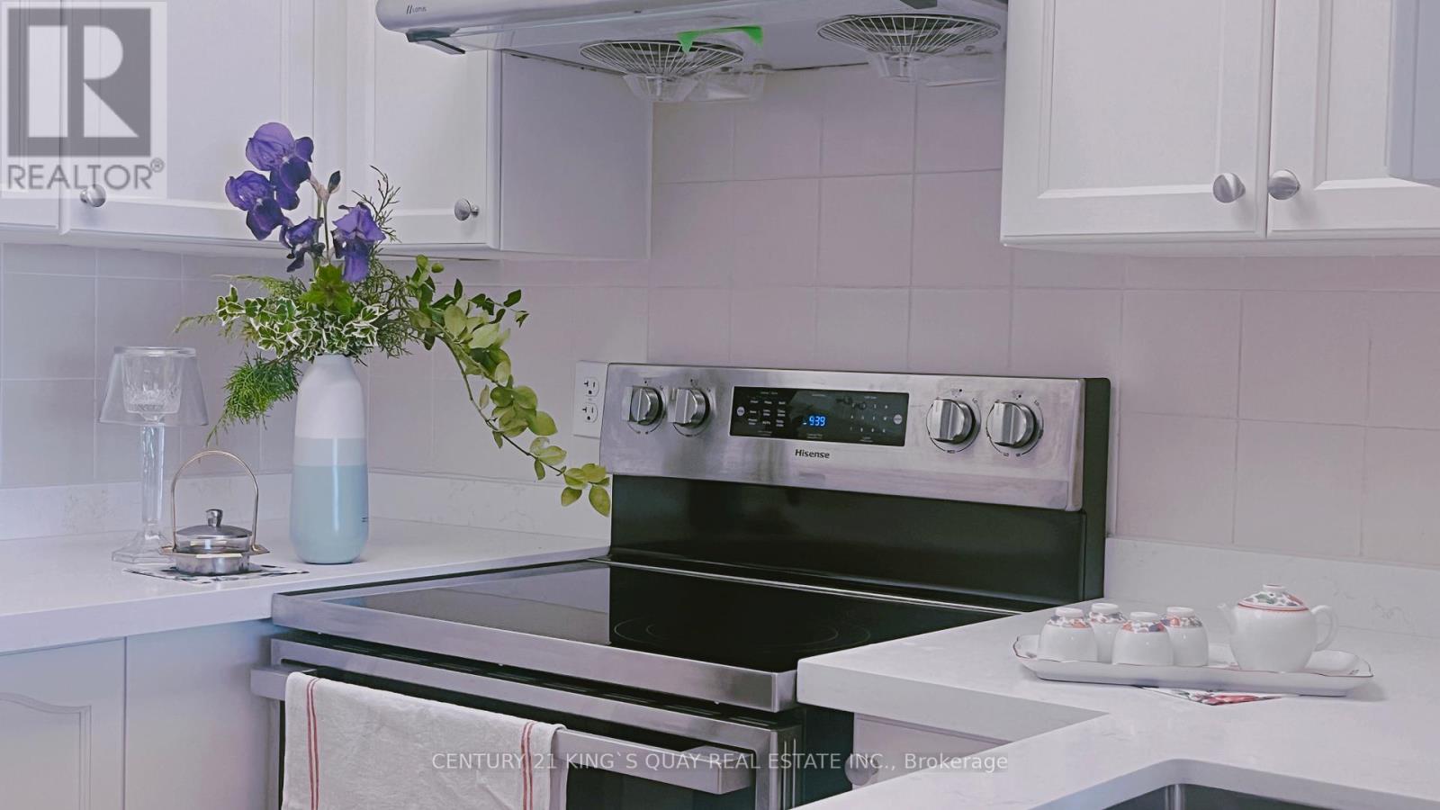1906 - 18 Spring Garden Avenue, Toronto (Willowdale East), Ontario  M2N 7M2 - Photo 8 - C12180970