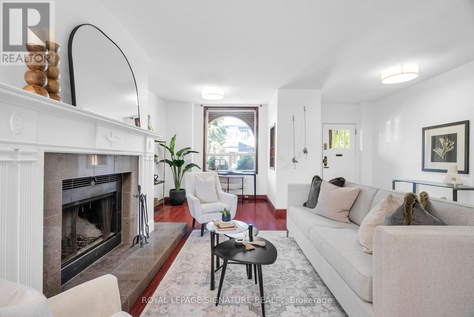 249 Clinton Street, Toronto, Ontario  M6G 2Y7 - Photo 13 - C12181056