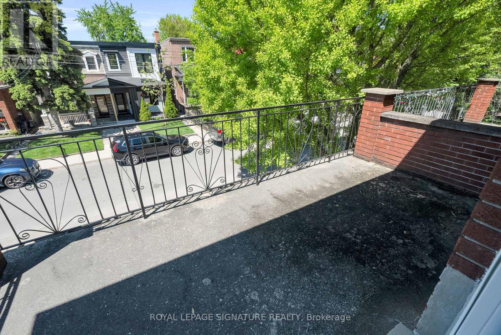 249 Clinton Street, Toronto, Ontario  M6G 2Y7 - Photo 30 - C12181056