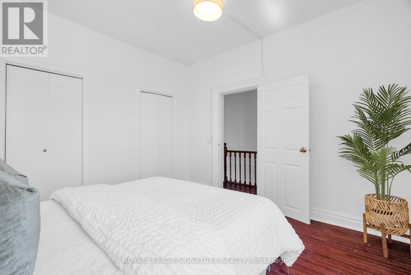 249 Clinton Street, Toronto, Ontario  M6G 2Y7 - Photo 33 - C12181056