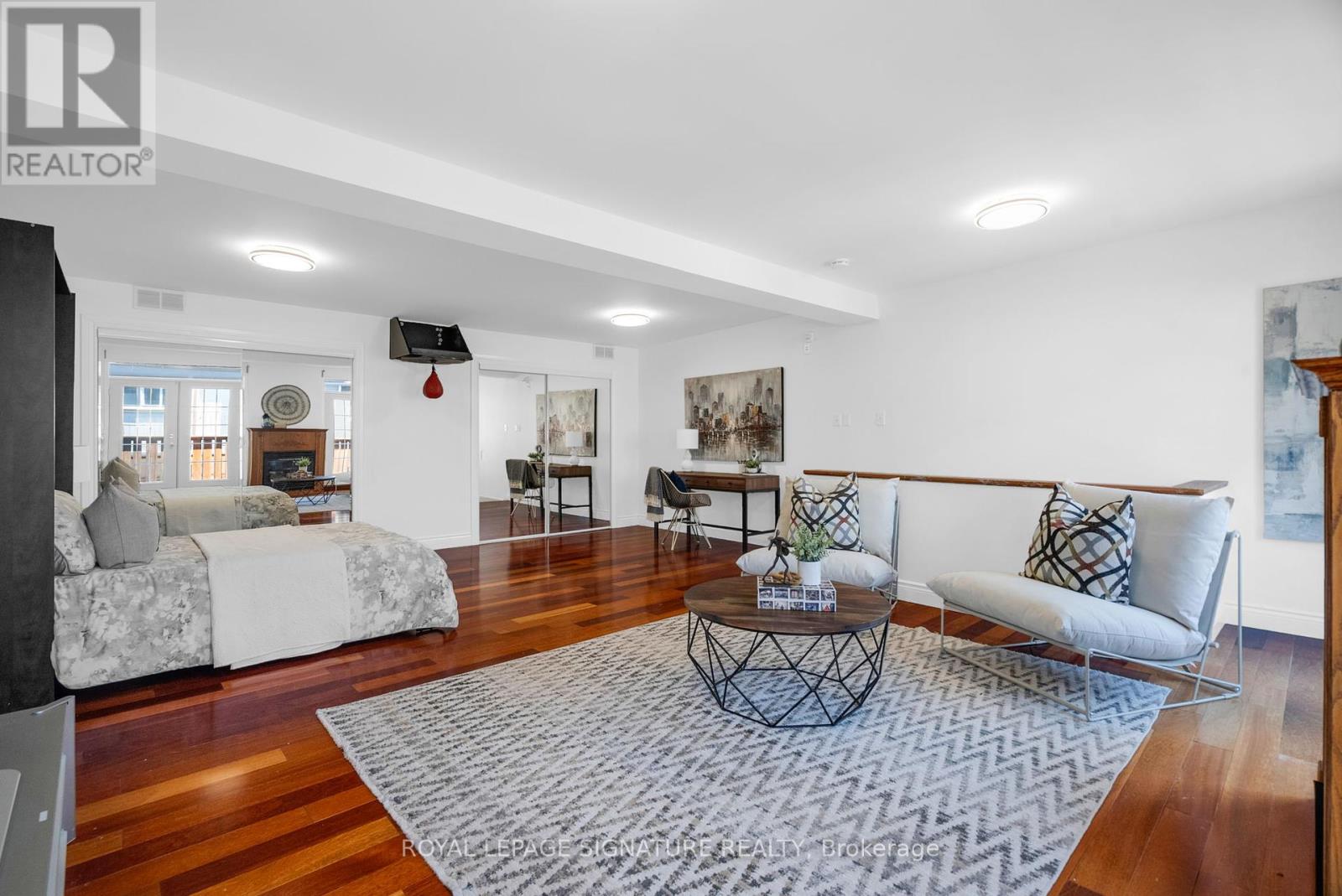 249 Clinton Street, Toronto, Ontario  M6G 2Y7 - Photo 48 - C12181056