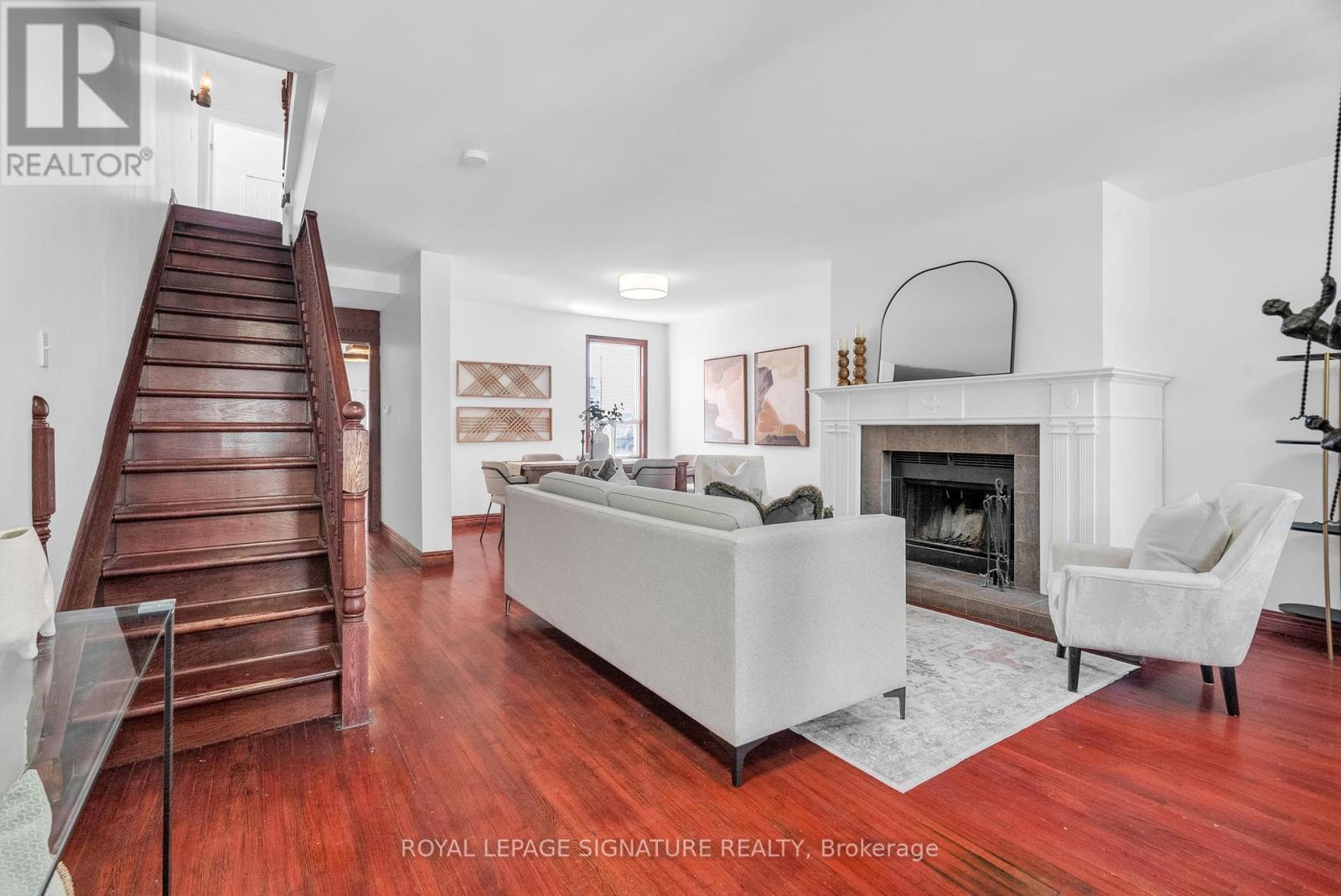 249 Clinton Street, Toronto, Ontario  M6G 2Y7 - Photo 7 - C12181056
