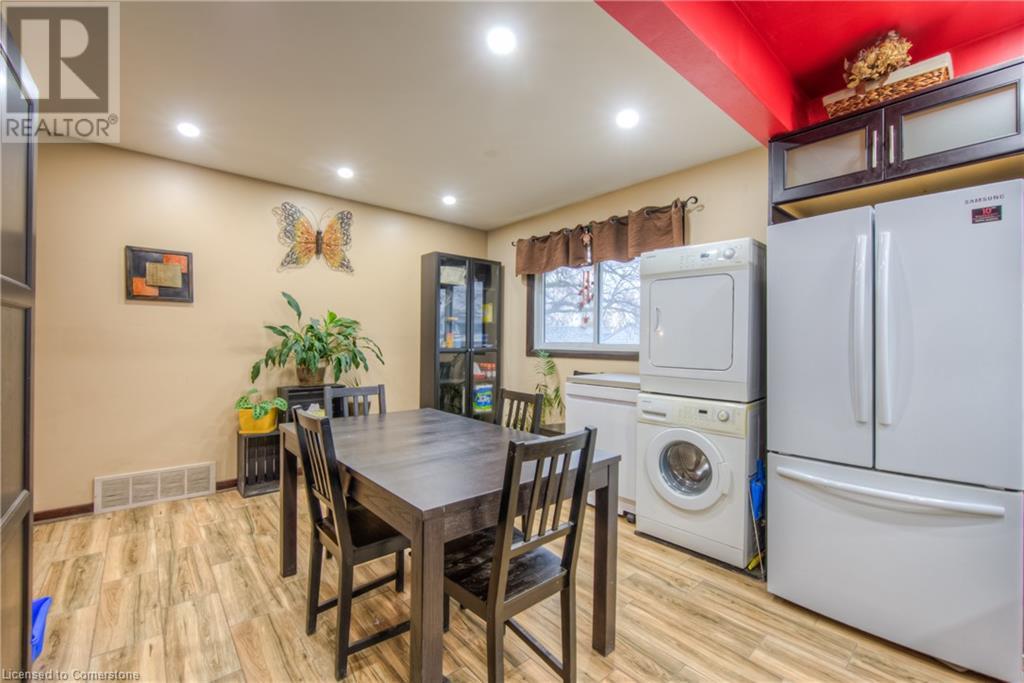22 Battersea Avenue, St. Catharines, Ontario  L2P 1L7 - Photo 15 - 40734862