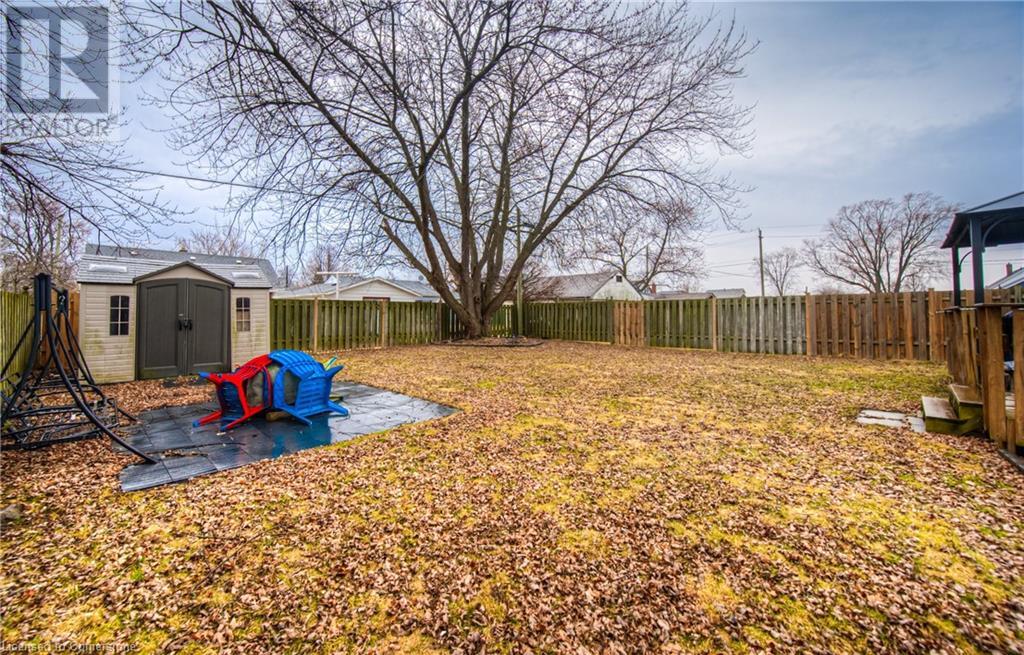 22 Battersea Avenue, St. Catharines, Ontario  L2P 1L7 - Photo 37 - 40734862