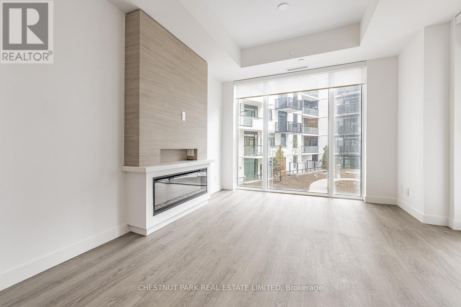 402 - 1050 Eastern Avenue, Toronto, Ontario  M4L 0B7 - Photo 4 - E12180879