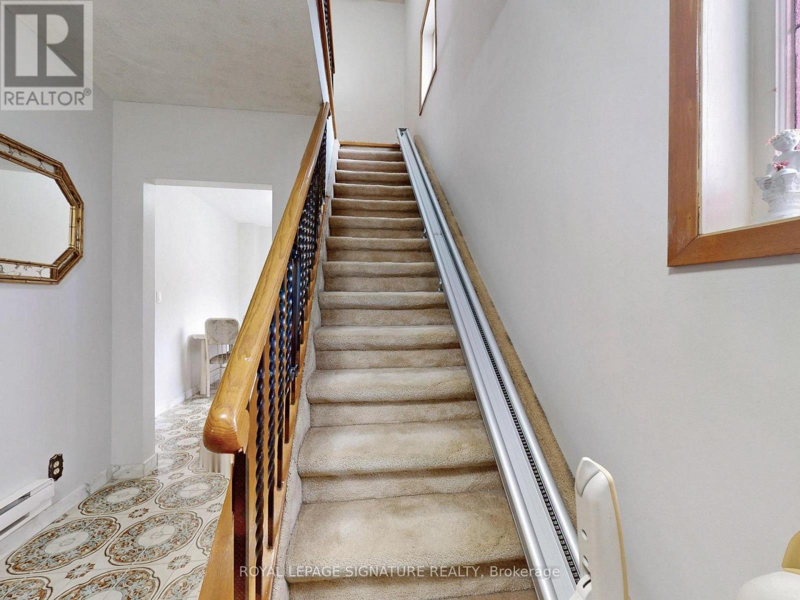 108 Glebemount Avenue, Toronto, Ontario  M4C 3R8 - Photo 16 - E12181002