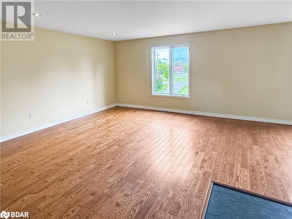 691 Addington Street, Tamworth, Ontario  K0K 3G0 - Photo 12 - 40733911