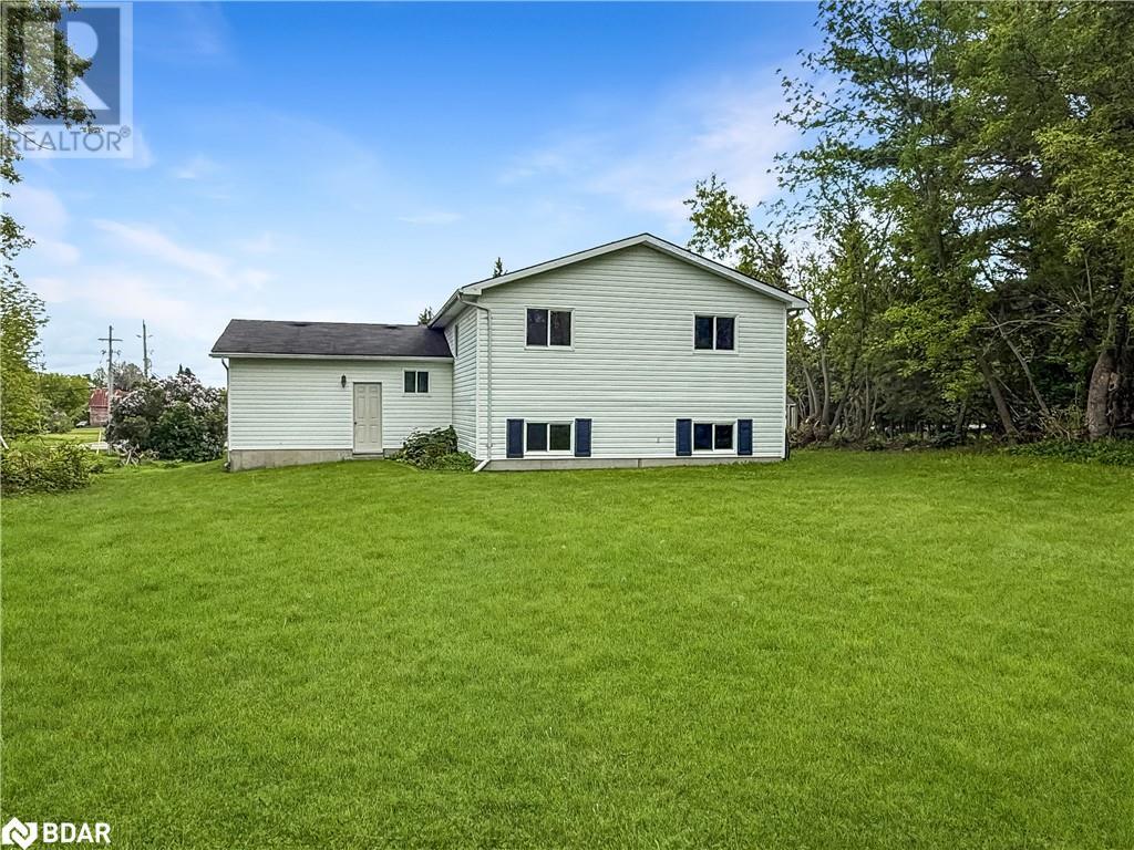 691 Addington Street, Tamworth, Ontario  K0K 3G0 - Photo 3 - 40733911