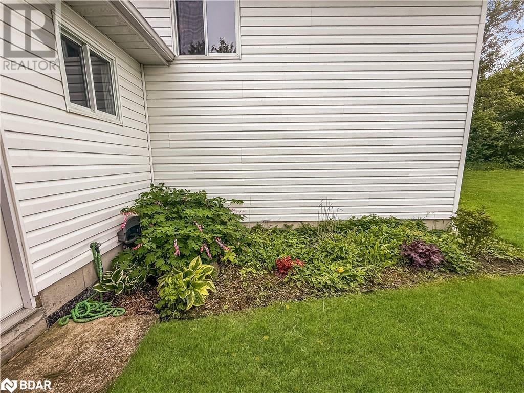 691 Addington Street, Tamworth, Ontario  K0K 3G0 - Photo 4 - 40733911