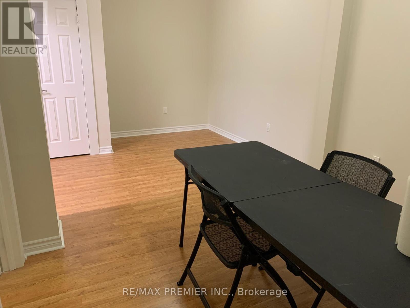 6 - 136 Winges Road, Vaughan, Ontario  L4L 6C3 - Photo 4 - N12180911