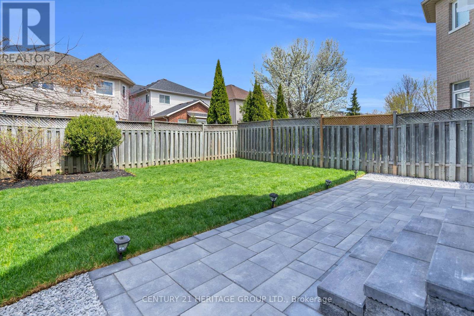 592 Heddle Crescent, Newmarket, Ontario  L3X 2J5 - Photo 47 - N12180928