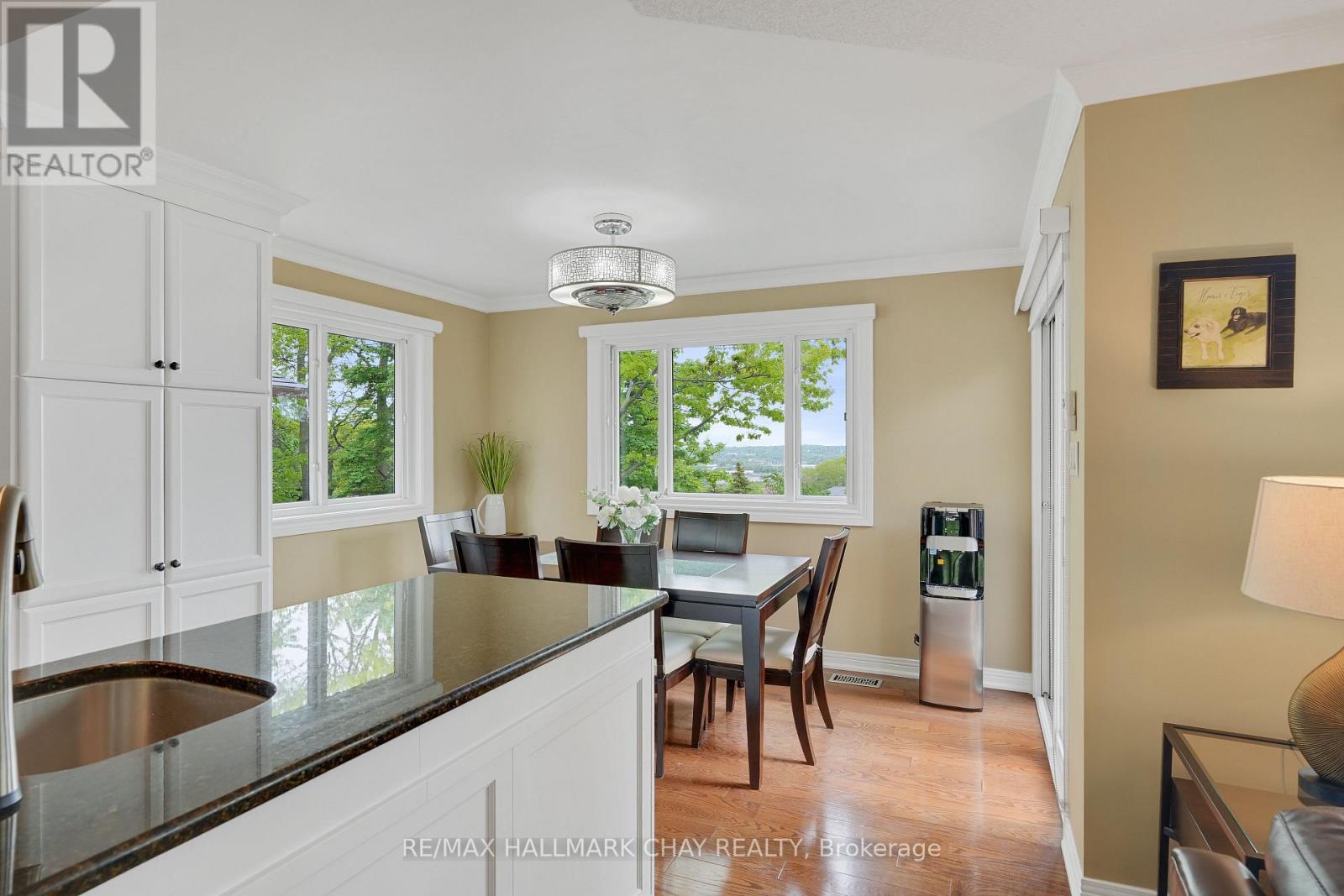 135 Fox Run, Barrie (Letitia Heights), Ontario  L4N 6C9 - Photo 7 - S12180890